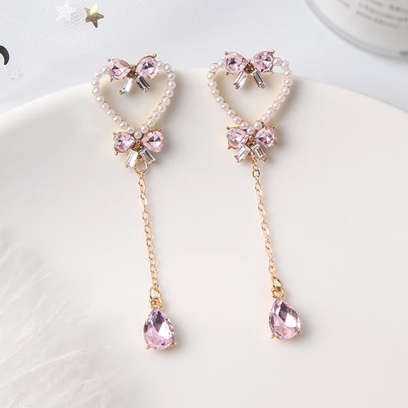 Jewelry - 🎀 Pastel Pink Trendy Heart & Bow Drop Earrings 🎀